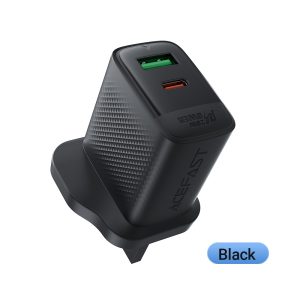 ACEFAST A79 USB-A/ USB-C Charger - Black